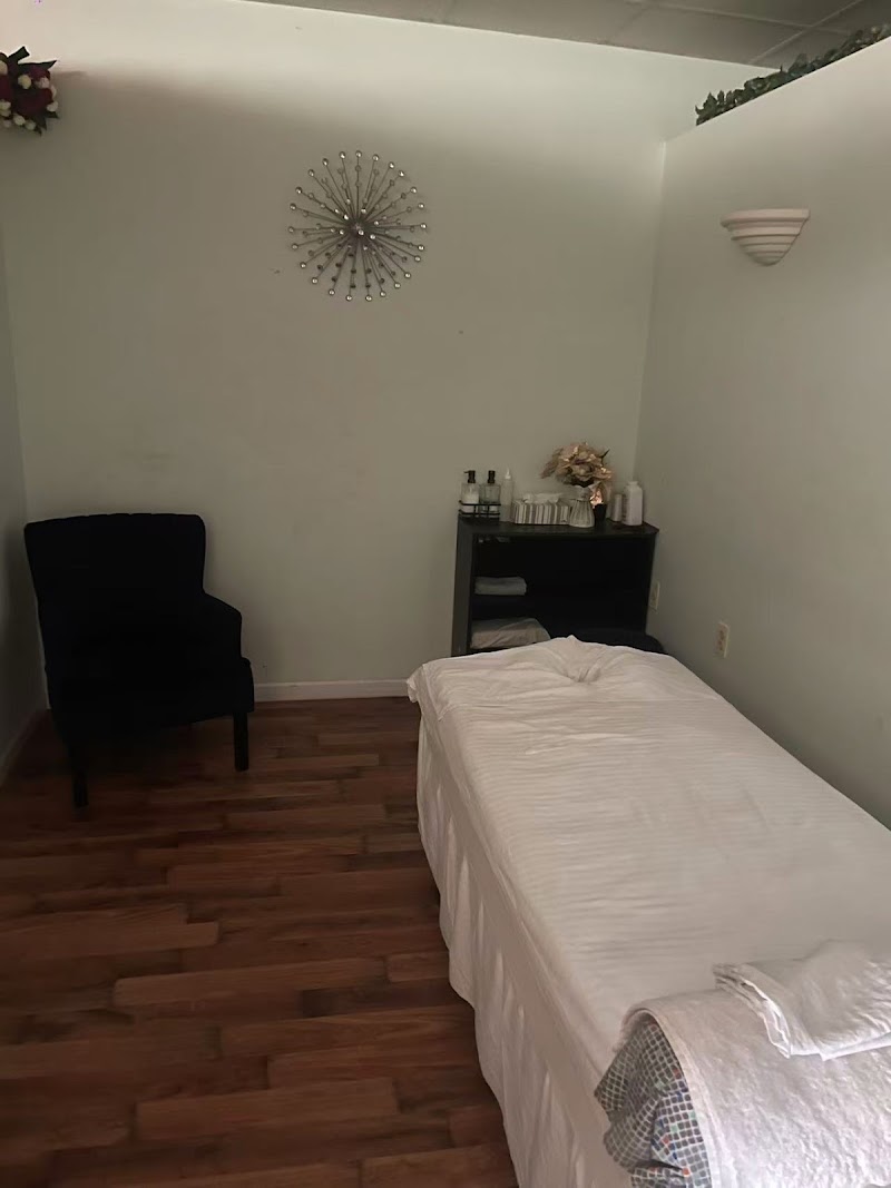 Serenity Massage & Wellness Center, massage service in West Hartford, CT, photo 4 of 10